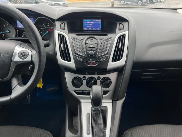 Used 2014 Ford Focus SE FWD image 19