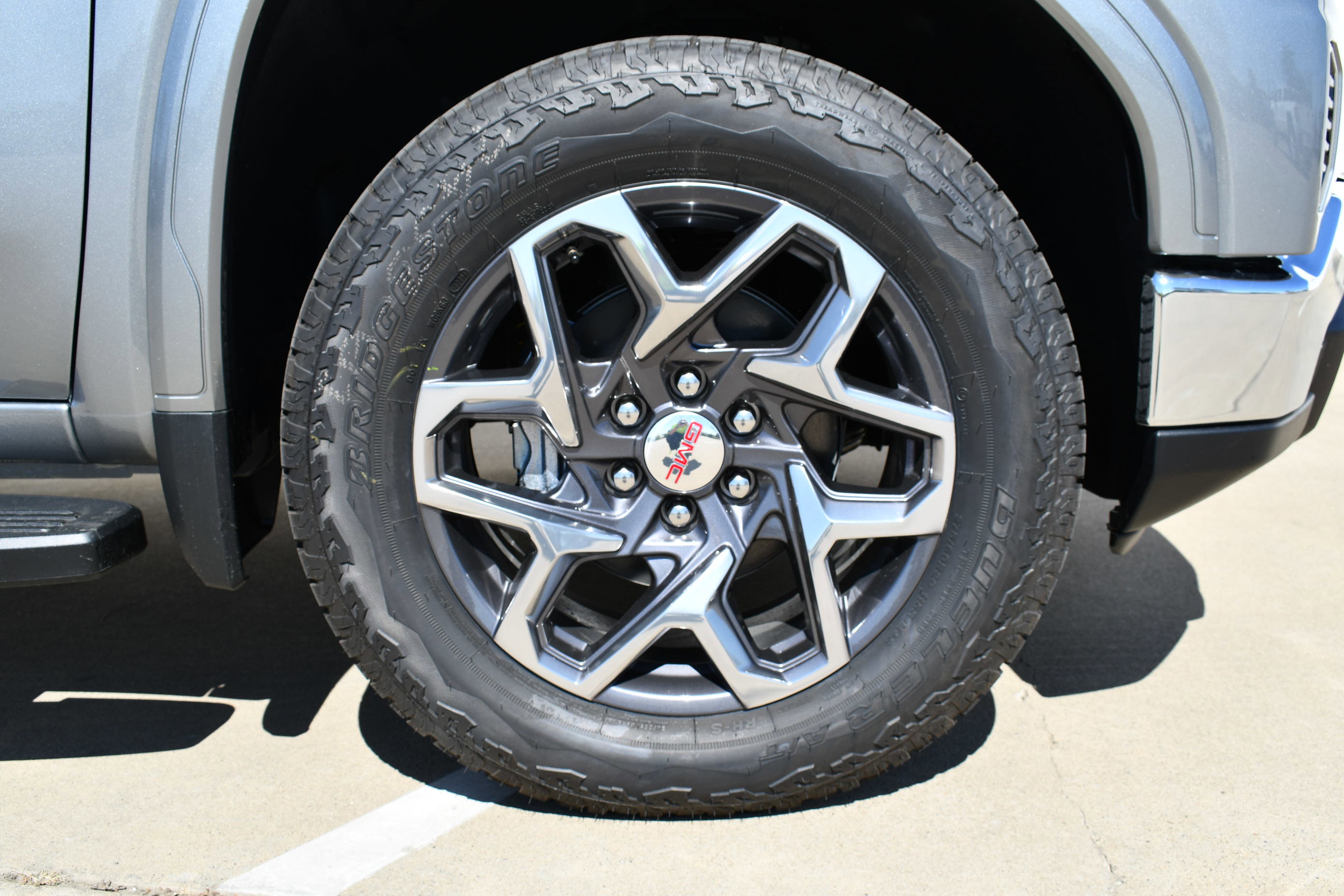 New 2026 GMC Sierra 1500 SLT w/ SLT Premium Plus Package image 14