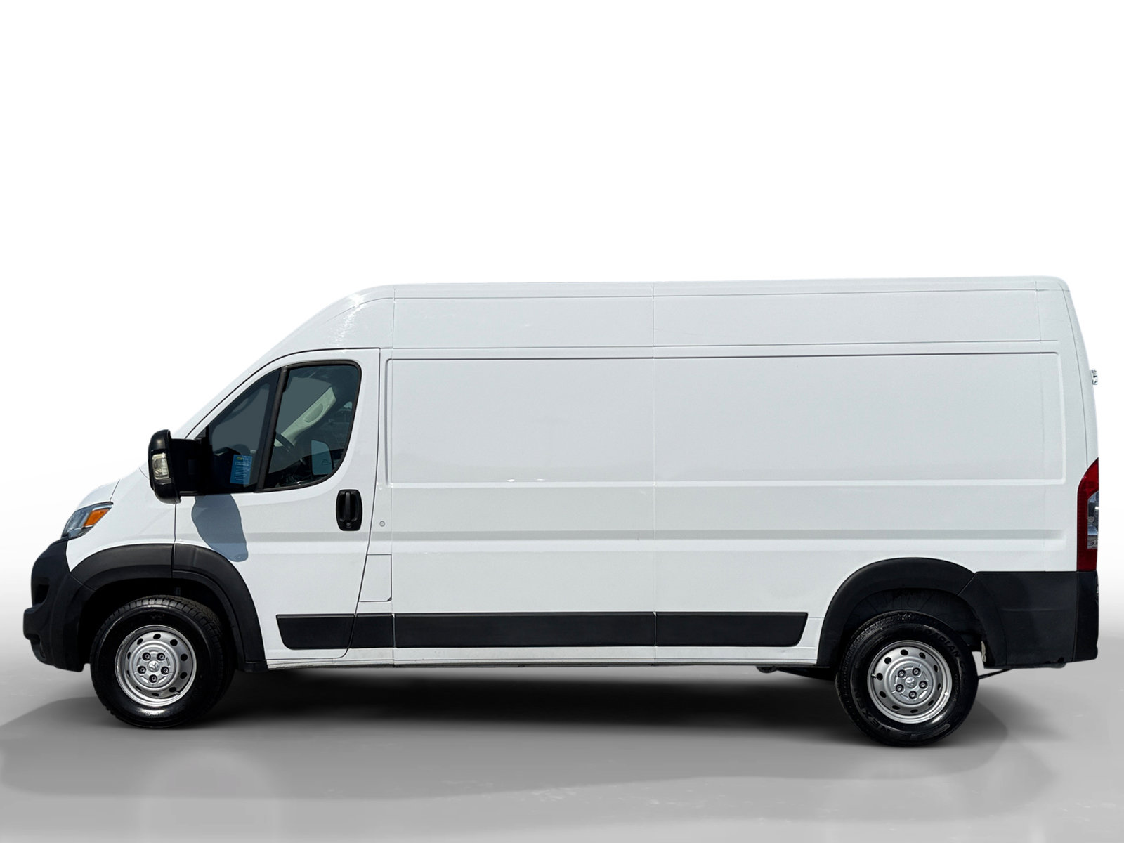 Used 2023 RAM ProMaster 2500 FWD image 2