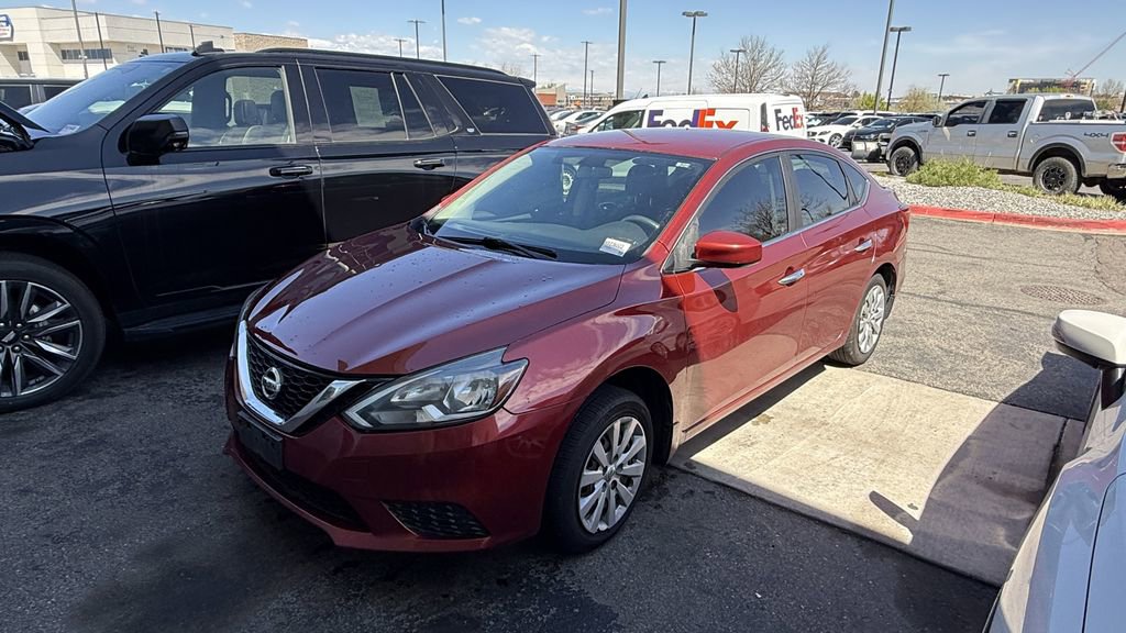 Used 2017 Nissan Sentra SV FWD image 2