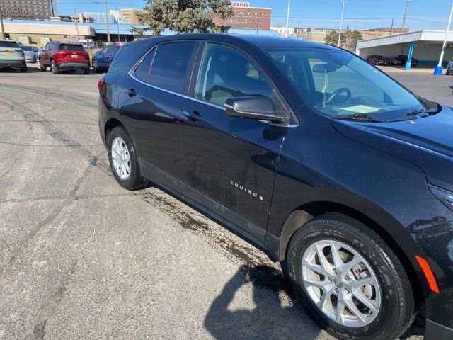 Used 2022 Chevrolet Equinox LT image 3