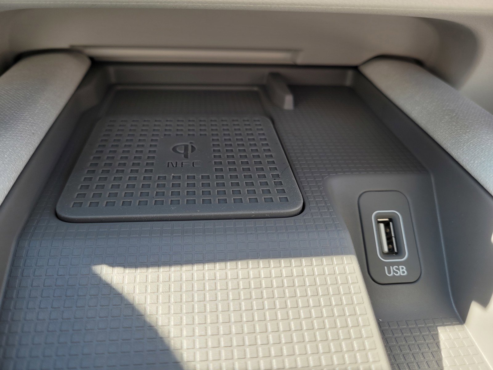 New 2023 Hyundai Ioniq 6 Limited image 22