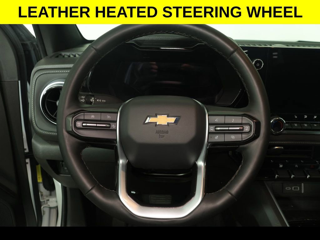 Used 2023 Chevrolet Colorado LT w/ LT Convenience Package III AWD/4WD image 7