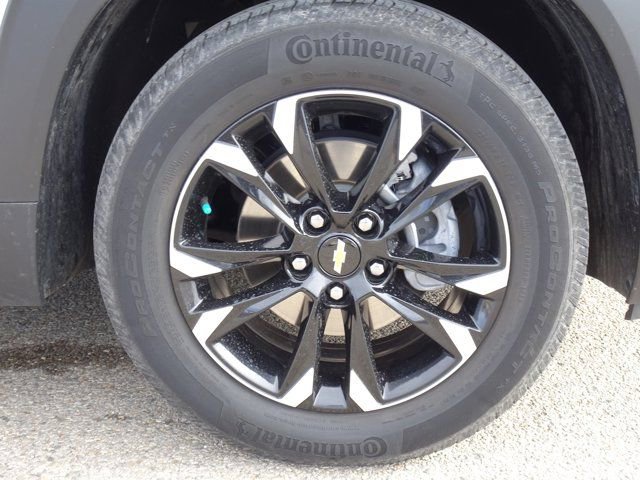 Certified 2022 Chevrolet TrailBlazer LT w/ Driver Confidence Package image 25