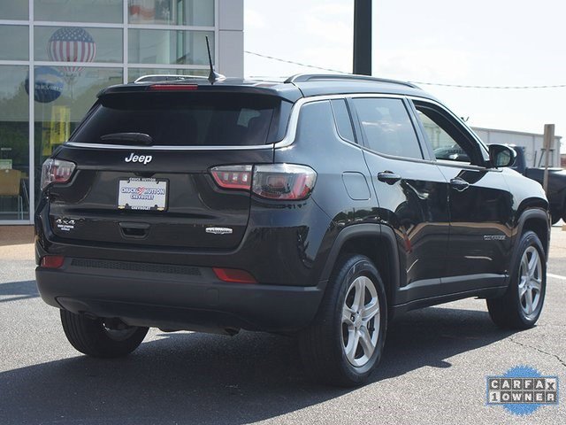 Used 2024 Jeep Compass Latitude image 9