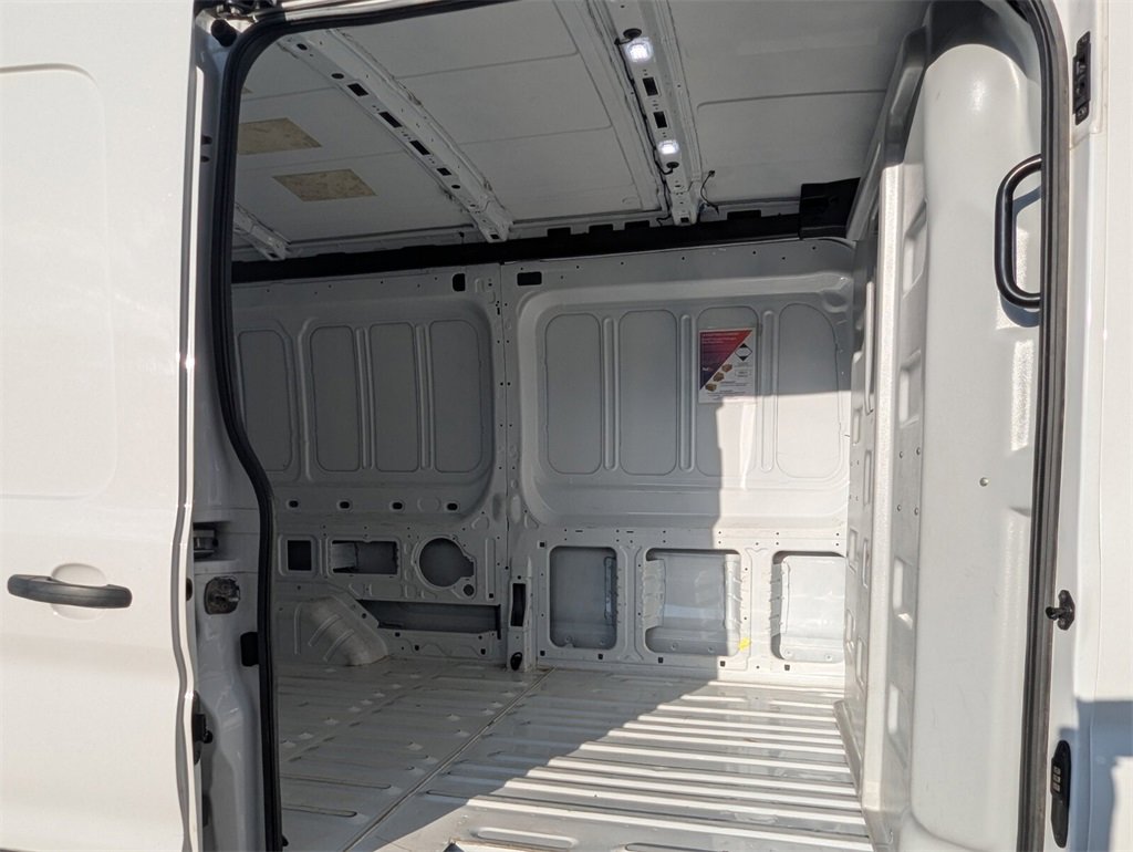 Used 2024 Ford Transit 250 148 Medium Roof Extended AWD image 23