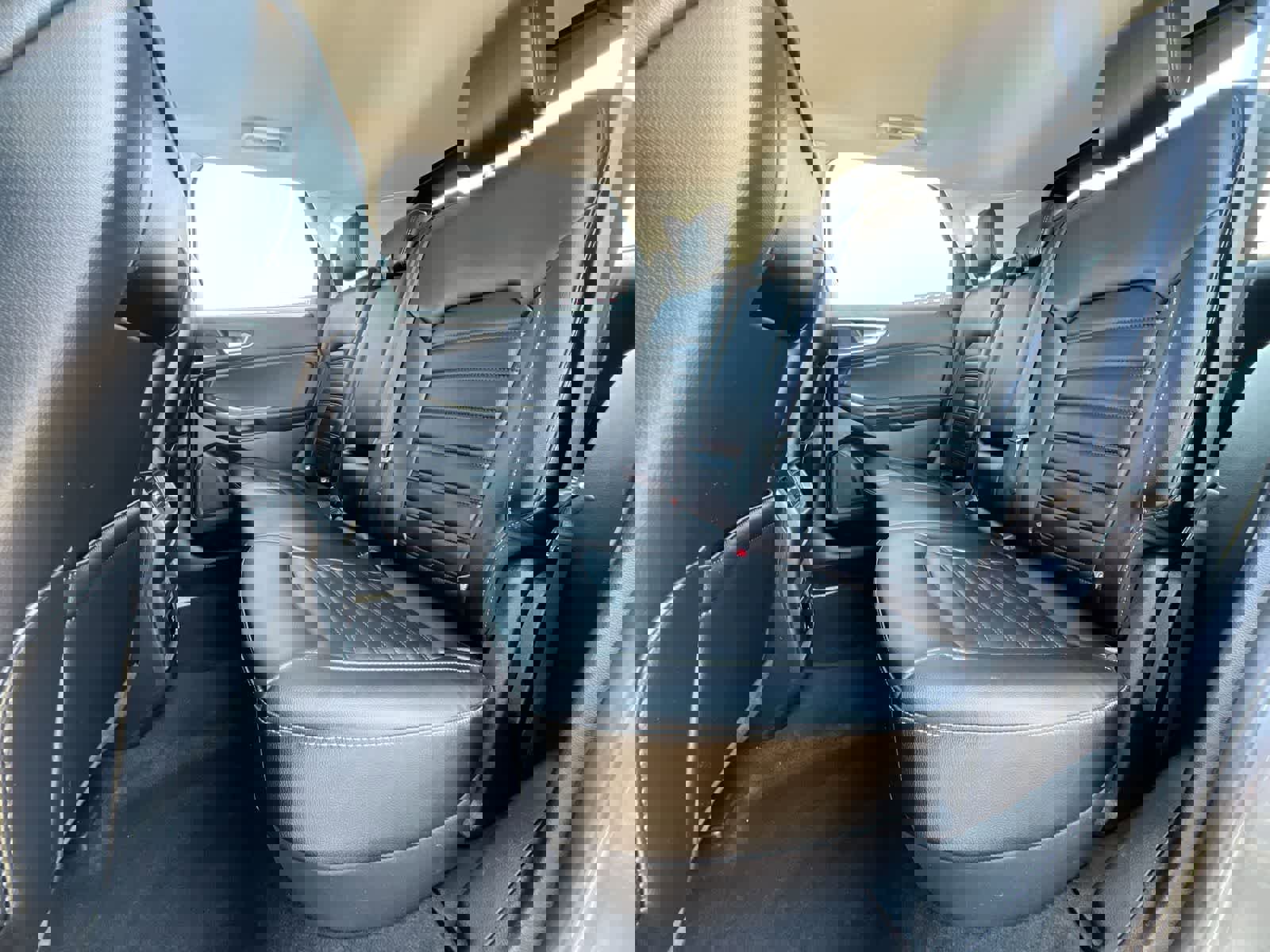 Used 2023 Ford Edge SEL w/ Convenience Package image 19