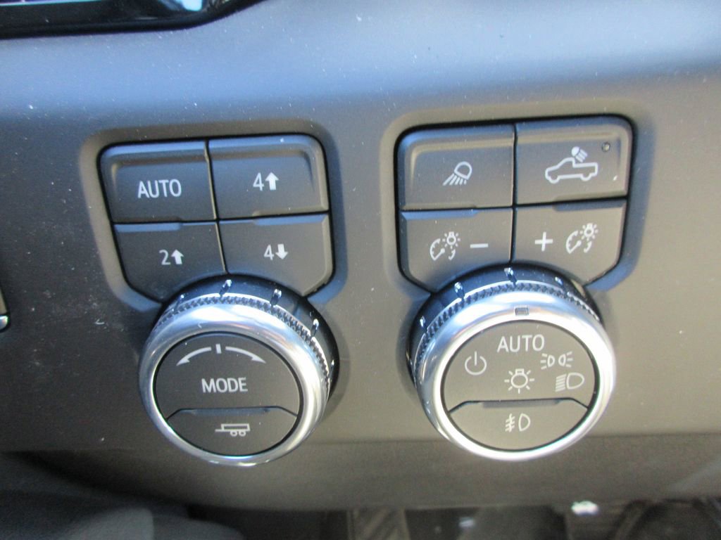 New 2026 GMC Sierra 1500 AT4 image 18