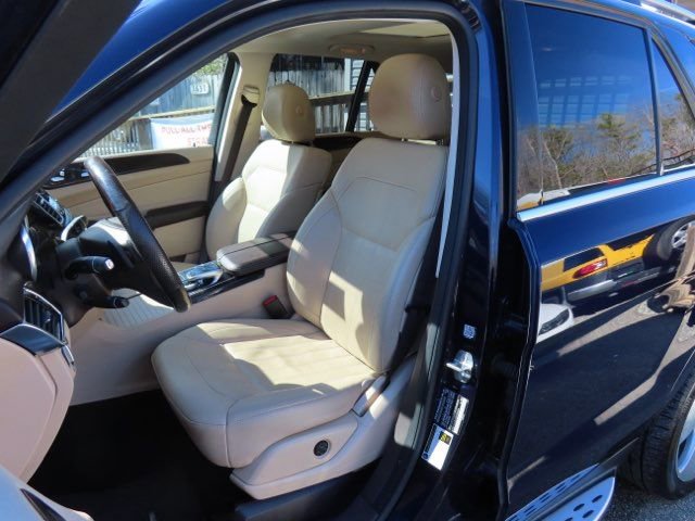 Used 2019 Mercedes-Benz GLE 400 4MATIC image 20