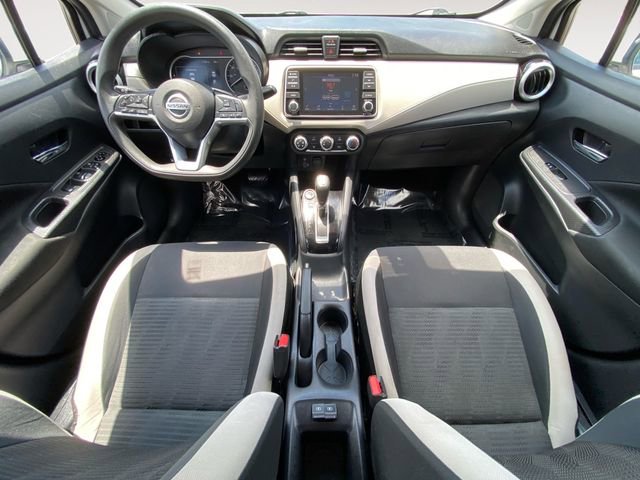 Used 2021 Nissan Versa SV image 10