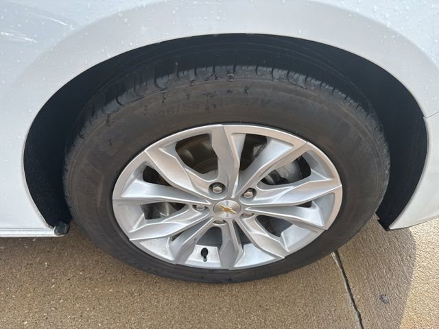Used 2024 Chevrolet Malibu LT FWD image 52