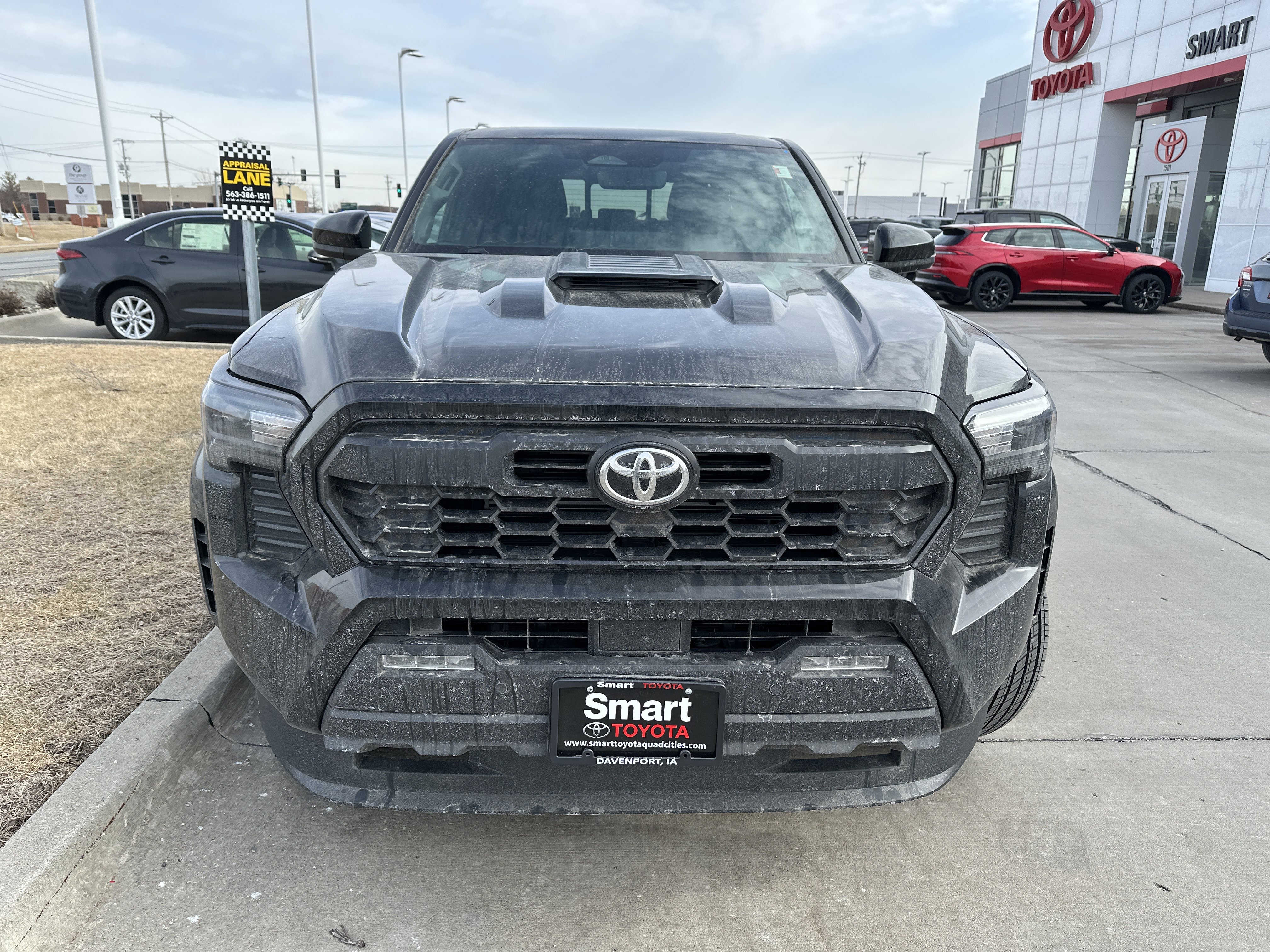 New 2025 Toyota Tacoma TRD Sport w/ TRD Sport Upgrade Package AWD/4WD image 2