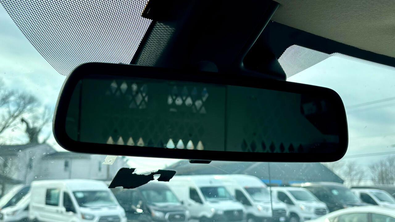 Used 2021 Chevrolet Express 2500 Extended image 7