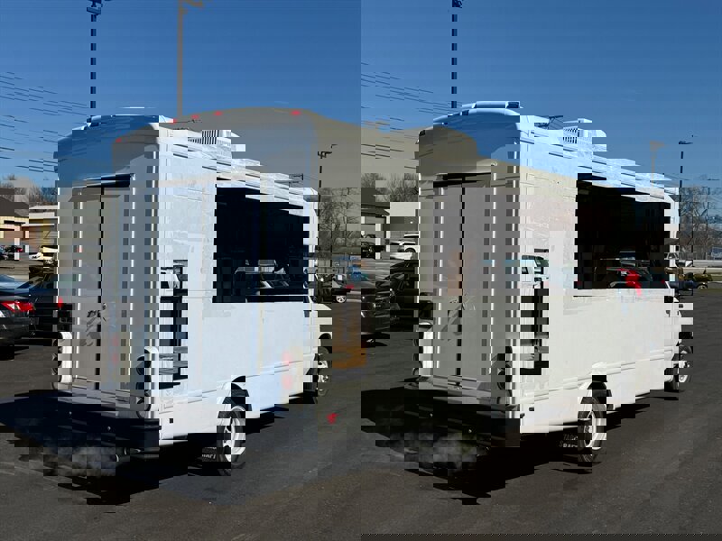 Used 2015 Ford E-450 and Econoline 450 Super Duty w/ Shuttle Bus Prep Package image 3