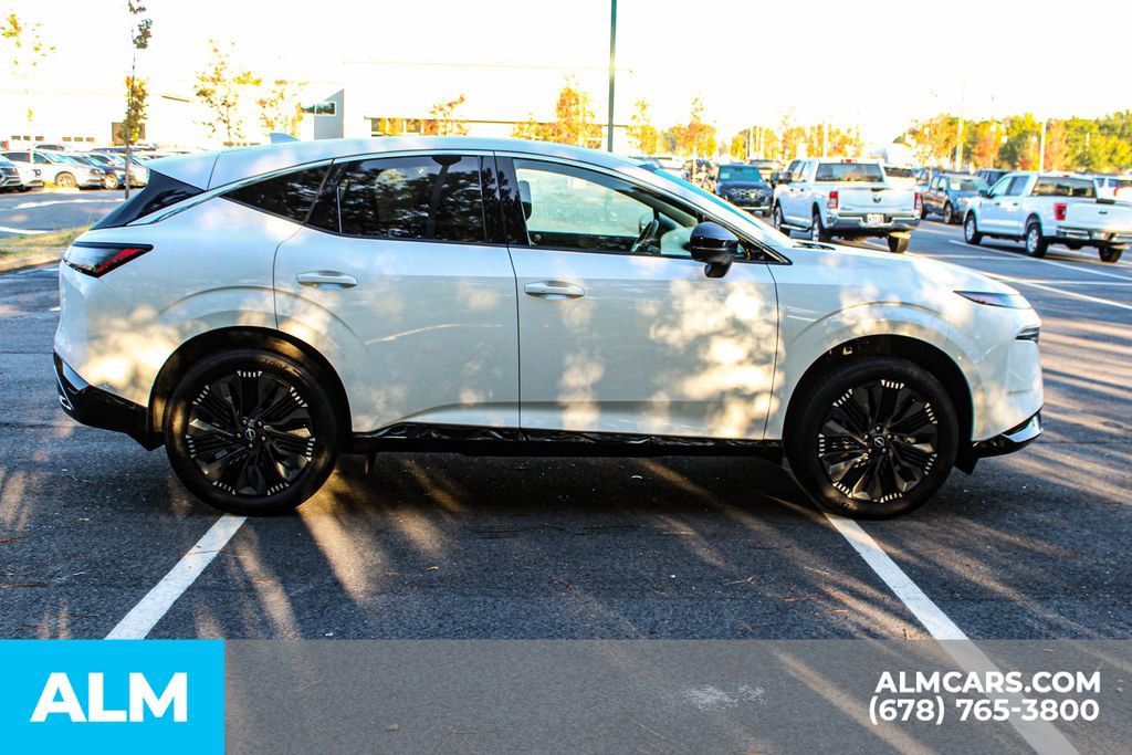 Used 2025 Nissan Murano Platinum w/ Cargo Package image 9