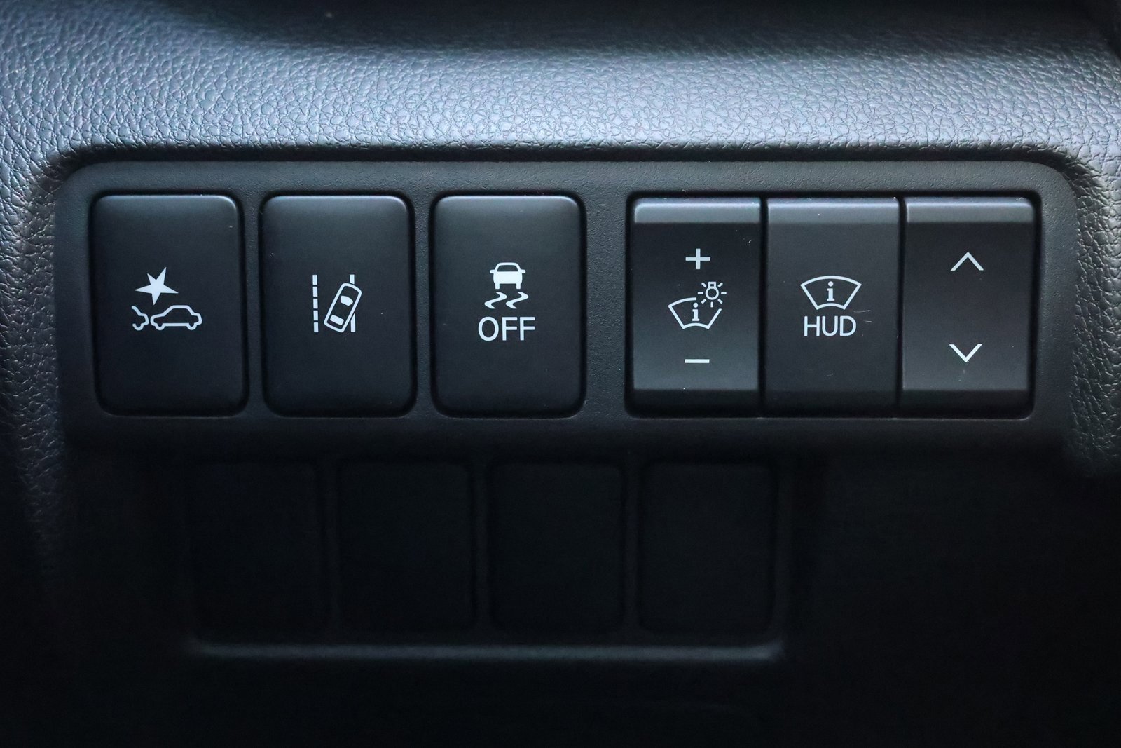 Used 2022 Mitsubishi Eclipse Cross SE image 27