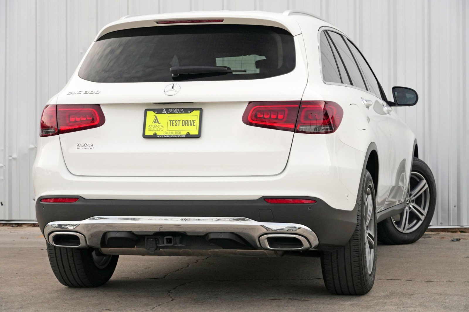 Used 2021 Mercedes-Benz GLC 300 w/ Premium Package image 4