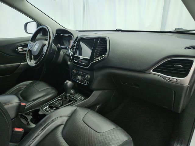 Used 2019 Jeep Cherokee Limited image 21