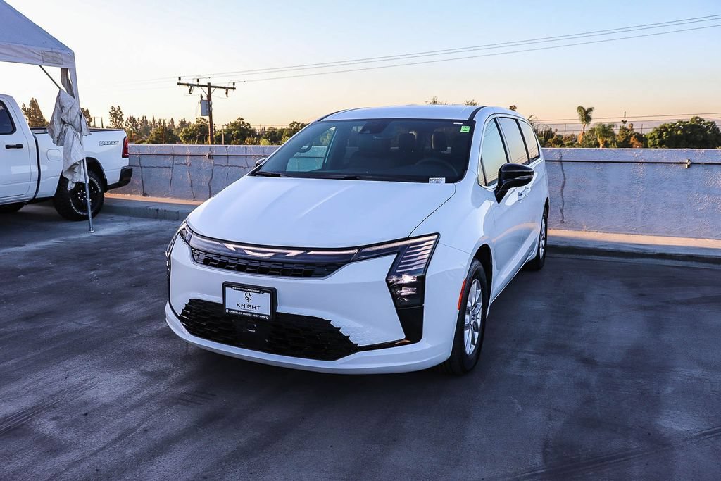New 2027 Chrysler Pacifica Select FWD image 4