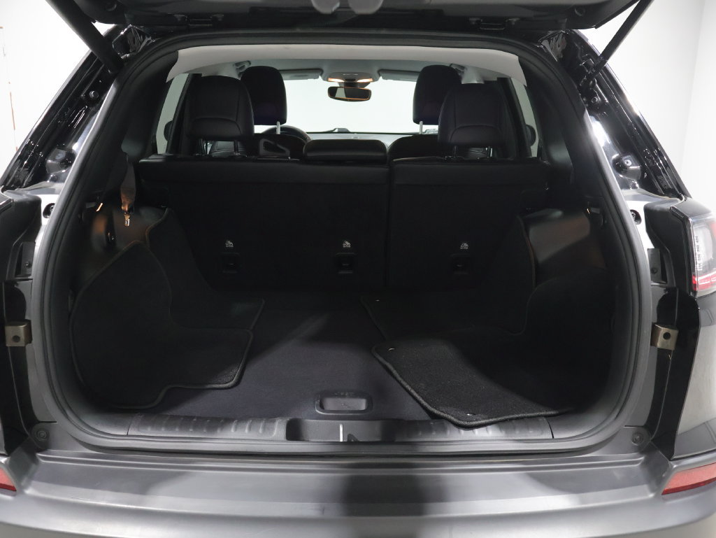 Used 2022 Jeep Cherokee Latitude Lux AWD/4WD image 5