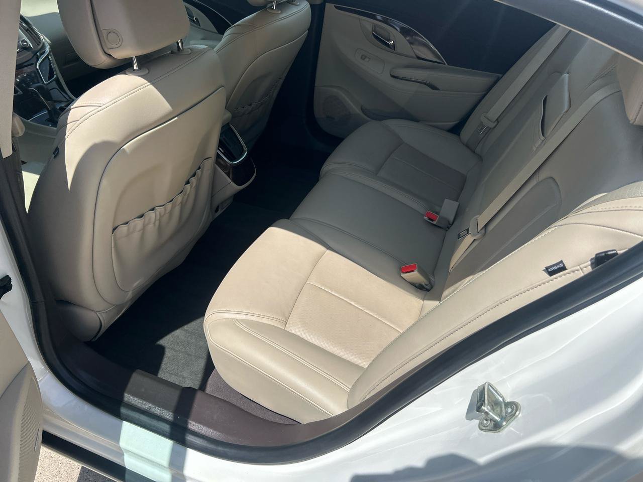 Used 2014 Buick LaCrosse Premium w/ Driver Confidence Package FWD image 12