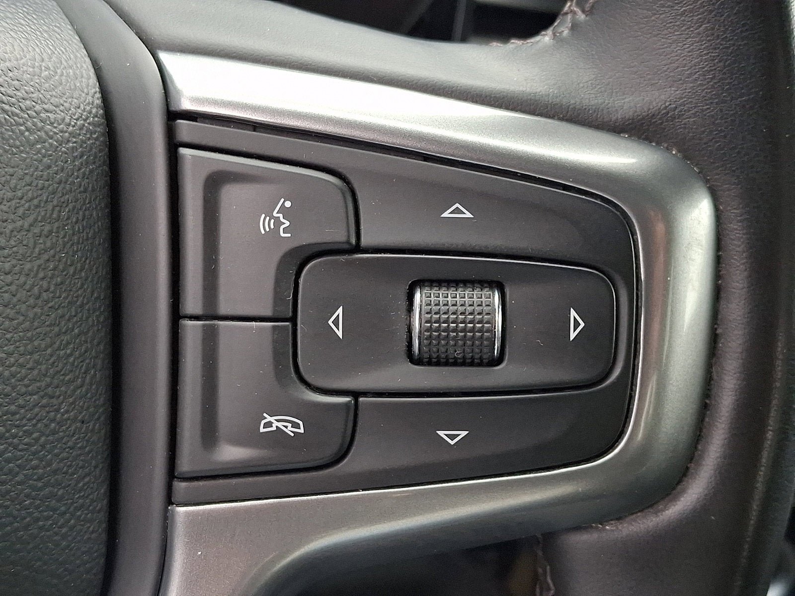 Used 2024 Chevrolet Silverado 1500 LT w/ Work Truck Package AWD/4WD image 21