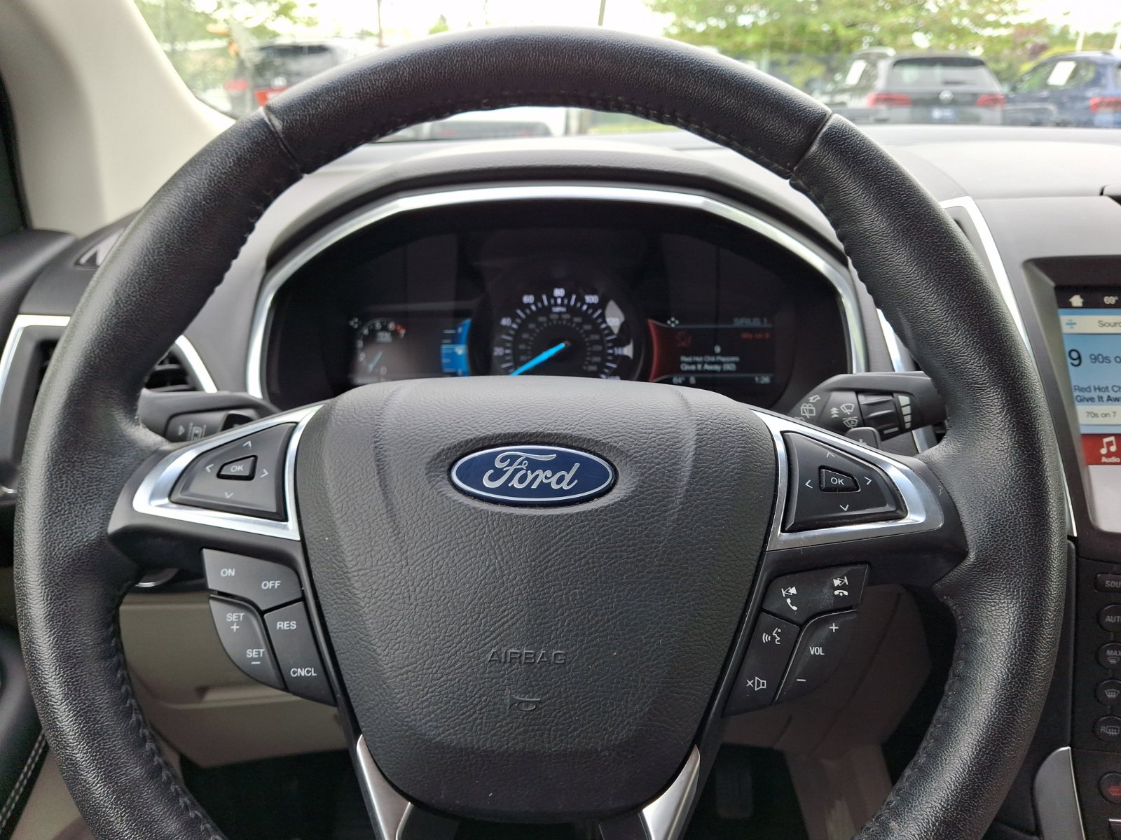 Used 2019 Ford Edge Titanium w/ Cold Weather Package AWD/4WD image 20