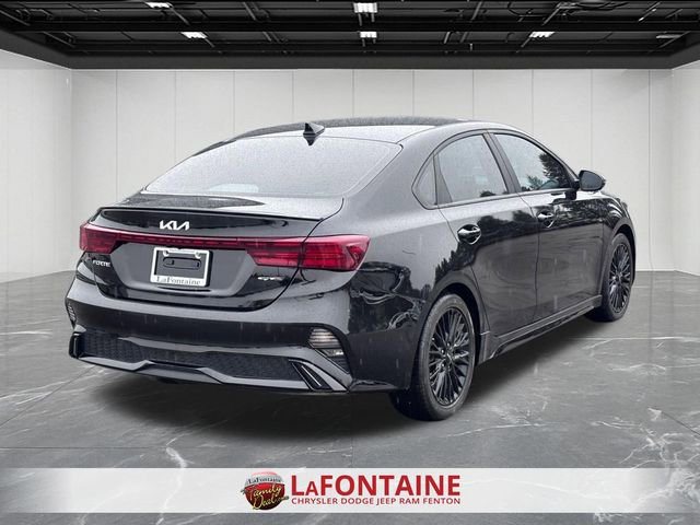Used 2023 Kia Forte GT-Line w/ GT-Line Premium Package image 5