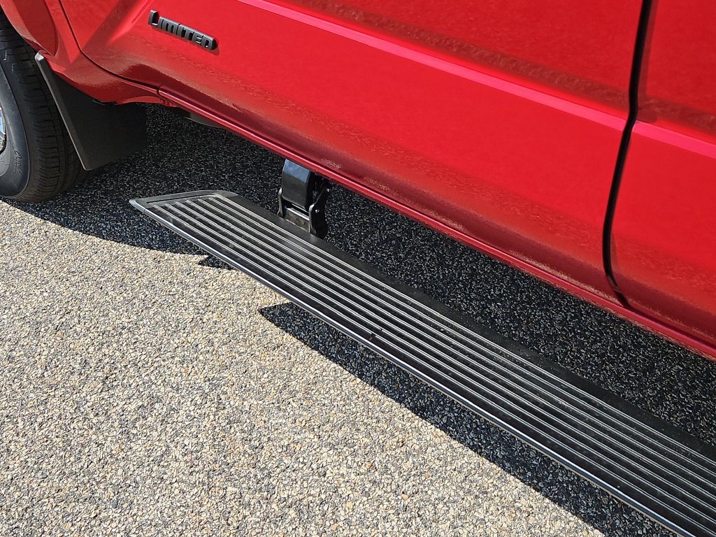 New 2026 Toyota Tacoma Limited AWD/4WD image 8