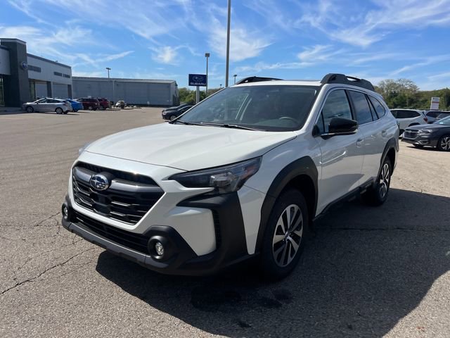 New 2025 Subaru Outback Premium image 3