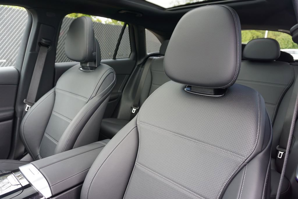 New 2026 Mercedes-Benz GLC 300 4MATIC image 41