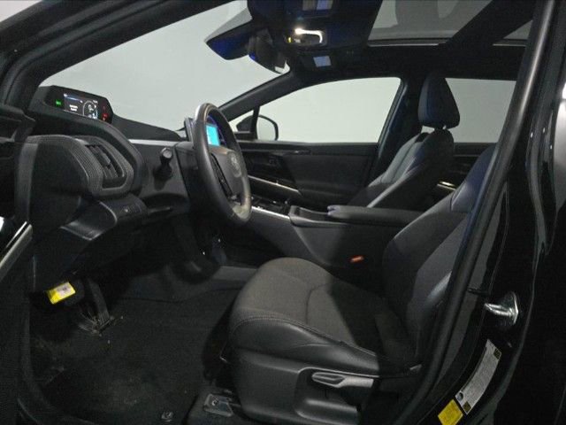 Used 2023 Toyota bZ4X XLE w/ Weather Package FWD image 7
