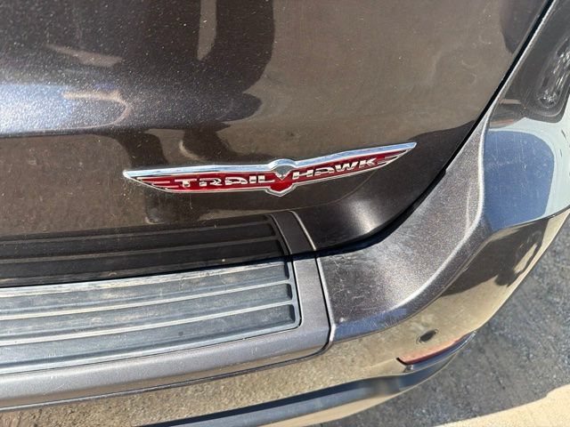 Used 2018 Jeep Grand Cherokee Trailhawk AWD/4WD image 5