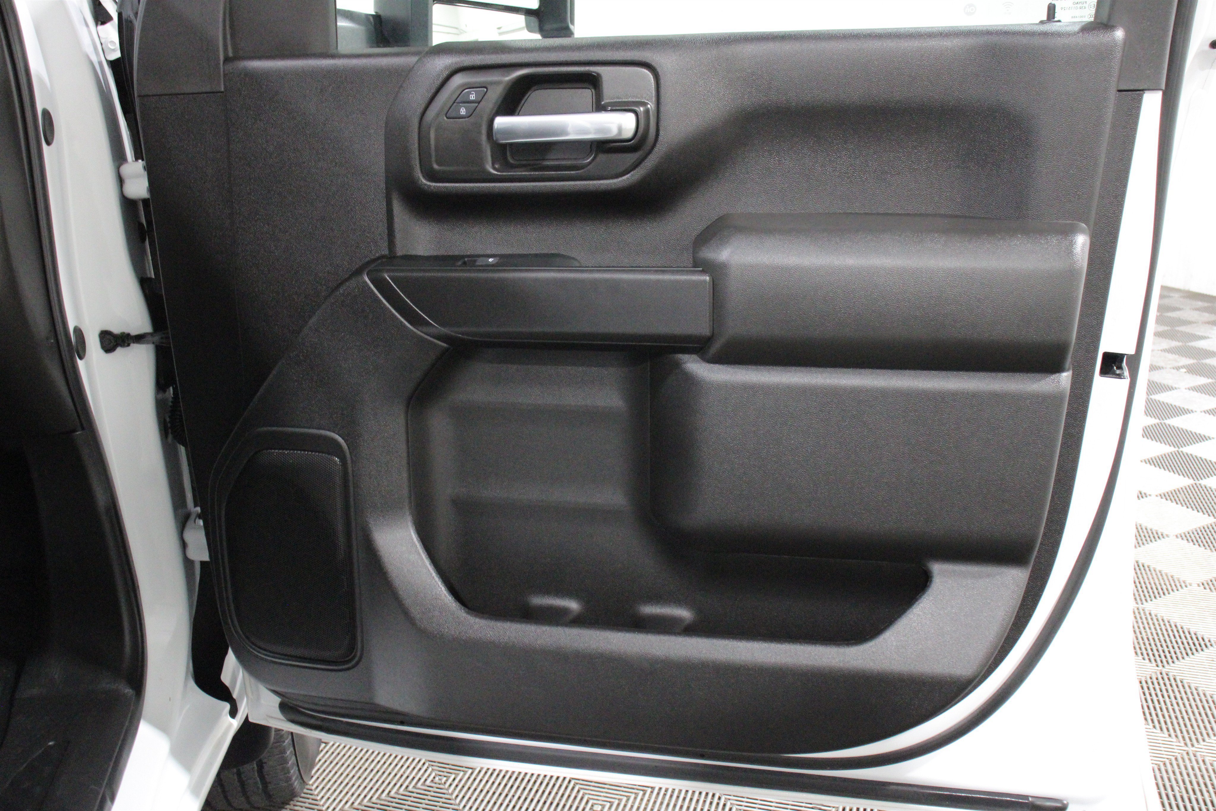 Used 2024 GMC Sierra 2500 Pro w/ Convenience Package RWD image 28