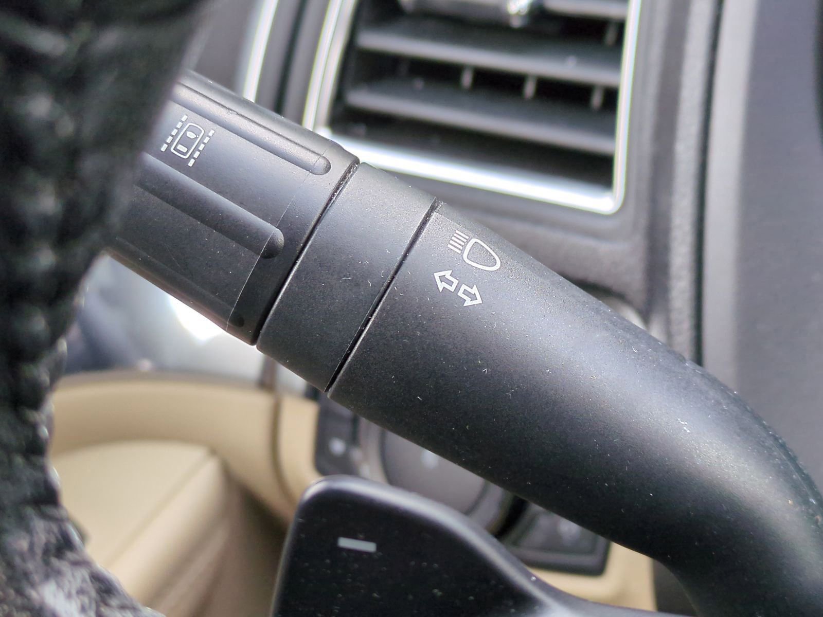 Used 2017 Ford Explorer Limited w/ Equipment Group 301A image 35