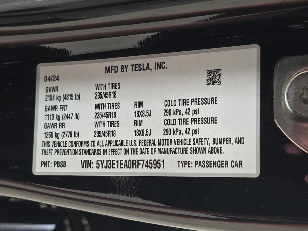 Used 2024 Tesla Model 3 Standard Range RWD image 34