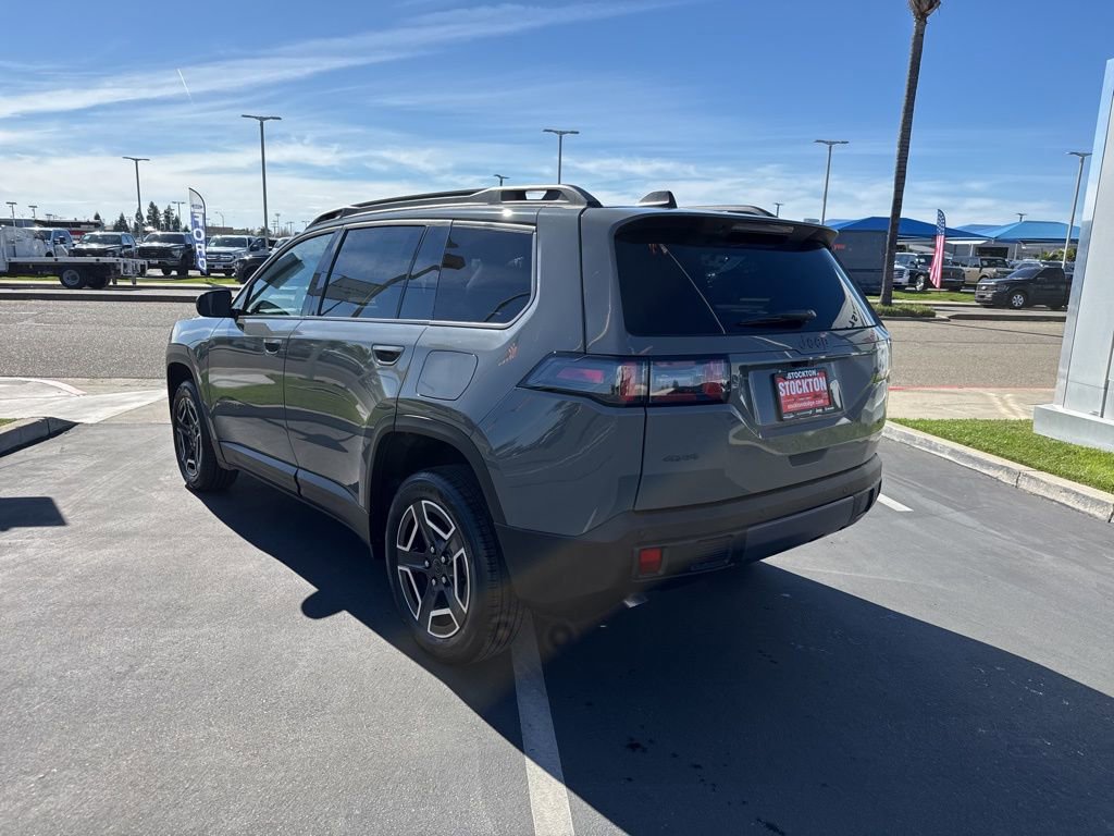 New 2026 Jeep Cherokee Laredo AWD/4WD image 9