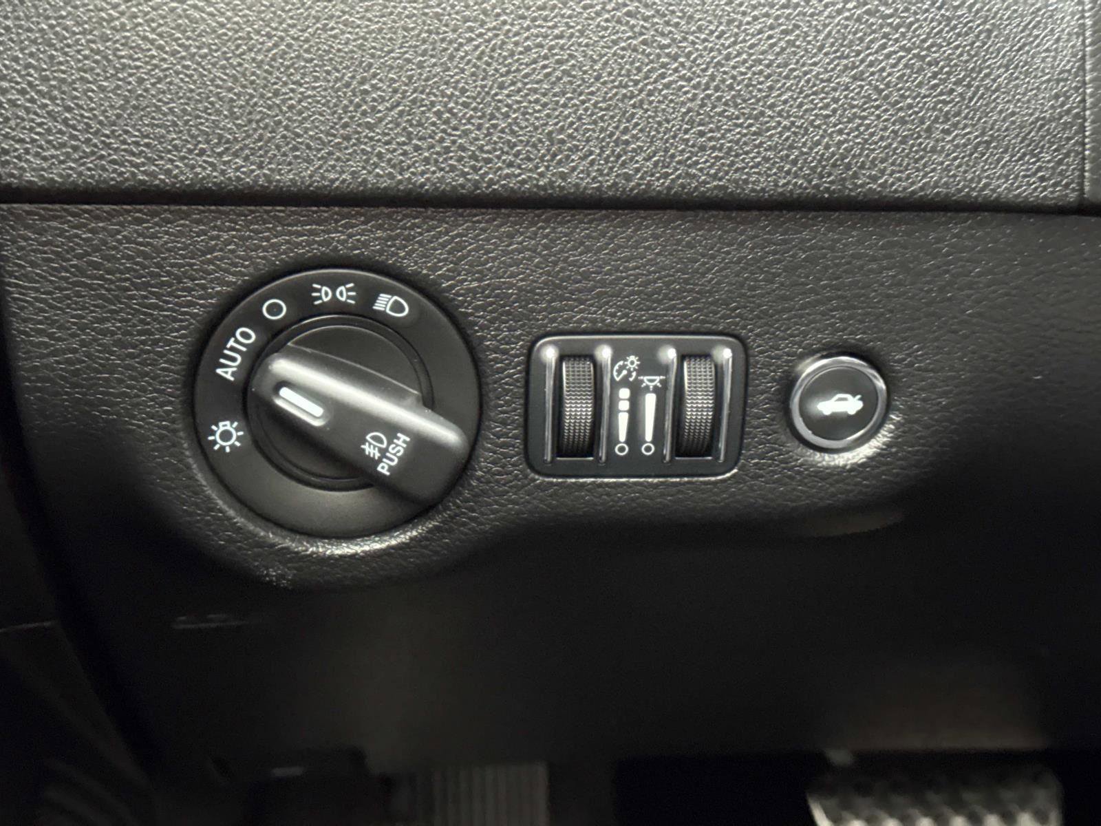 Used 2023 Dodge Charger Scat Pack RWD image 11