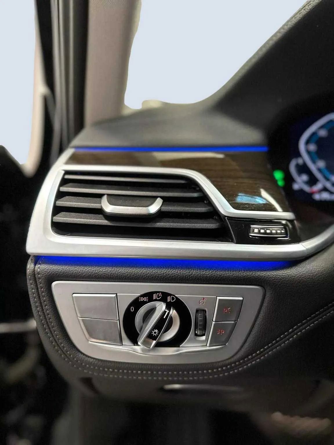 Used 2022 BMW 740i 740i Sedan 4D image 20