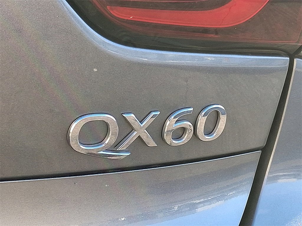 Used 2020 INFINITI QX60 Pure image 16