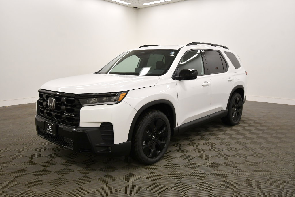New 2026 Honda Pilot Black Edition image 2