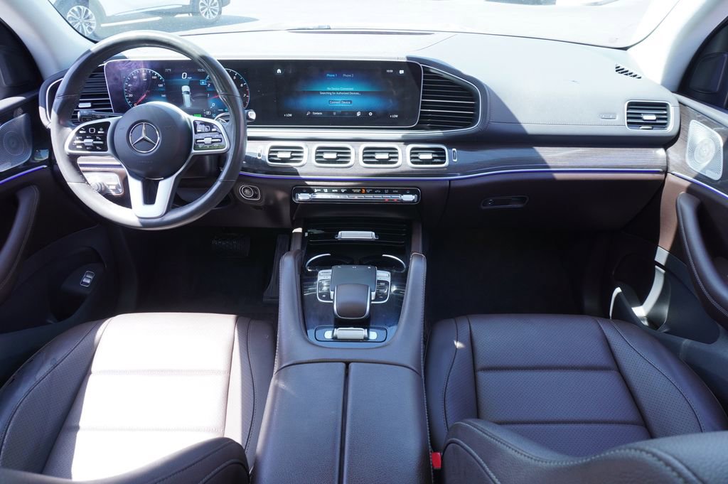Used 2020 Mercedes-Benz GLS 450 4MATIC image 11