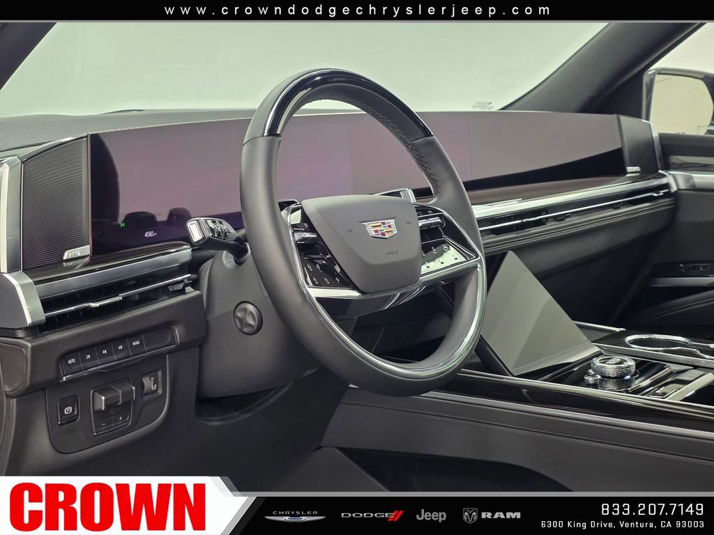 Used 2026 Cadillac Escalade Luxury AWD/4WD image 33
