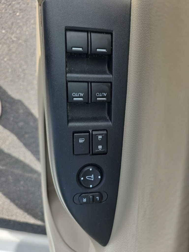 Used 2017 Honda Accord EX-L image 13