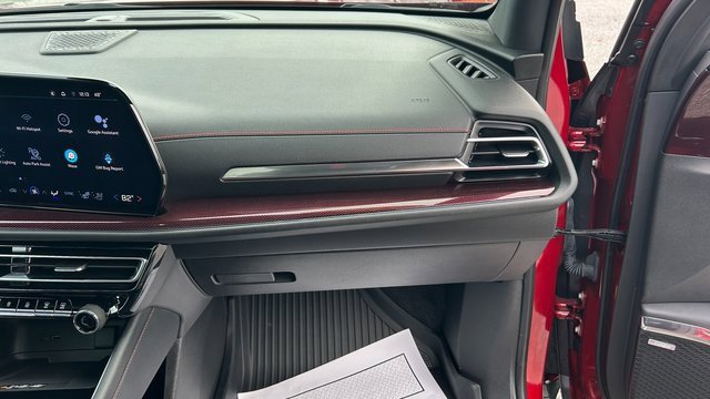 Certified 2024 Chevrolet Traverse RS image 48