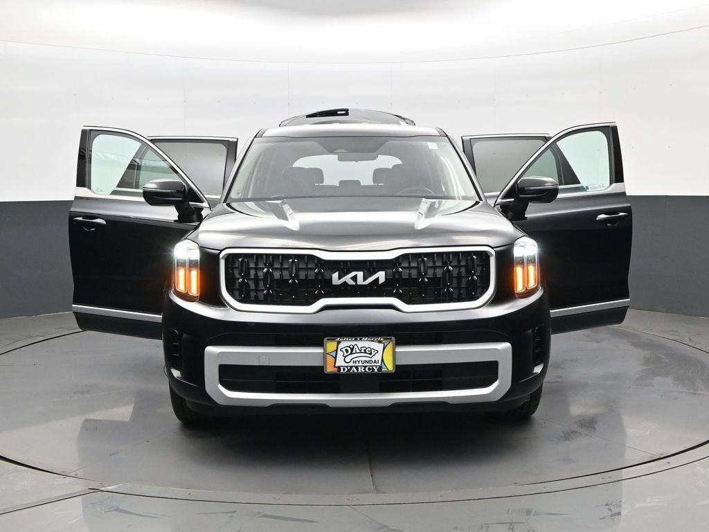 Used 2024 Kia Telluride LX AWD/4WD image 32