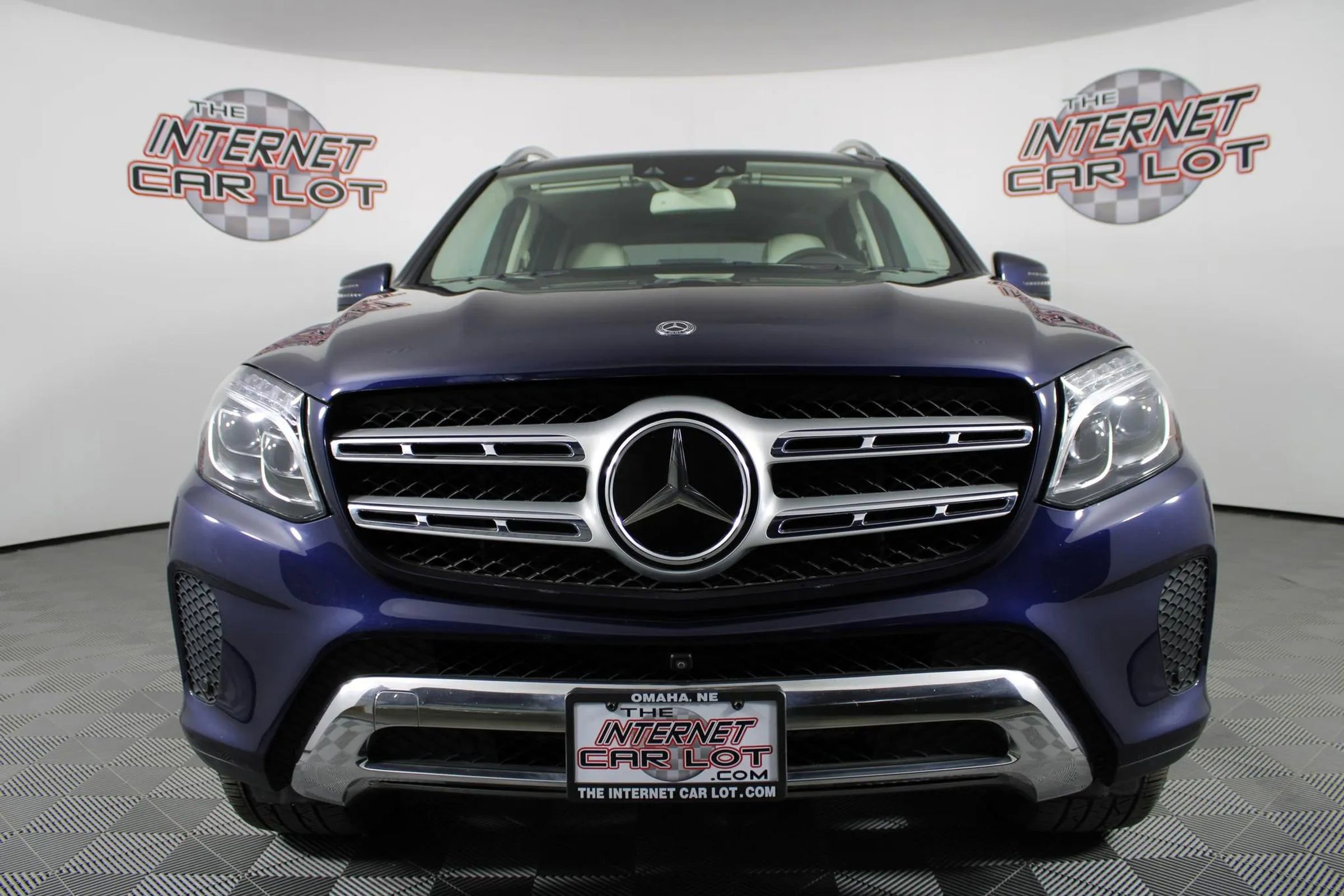 Used 2019 Mercedes-Benz GLS 450 4MATIC image 2