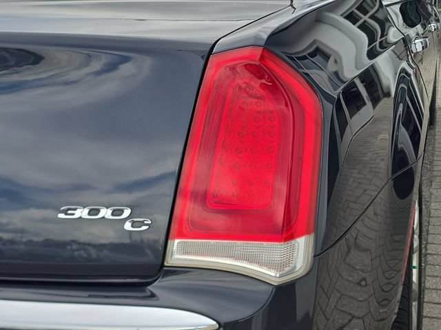 Used 2016 Chrysler 300 C w/ Safetytec Group II RWD image 8