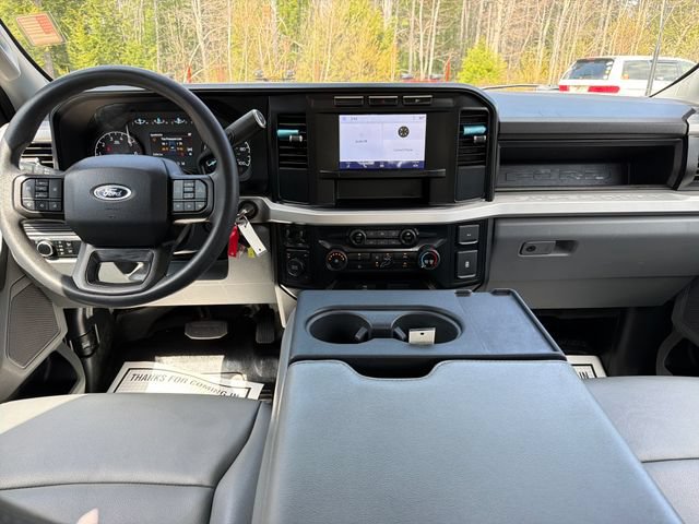 Used 2024 Ford F250 XL AWD/4WD image 15