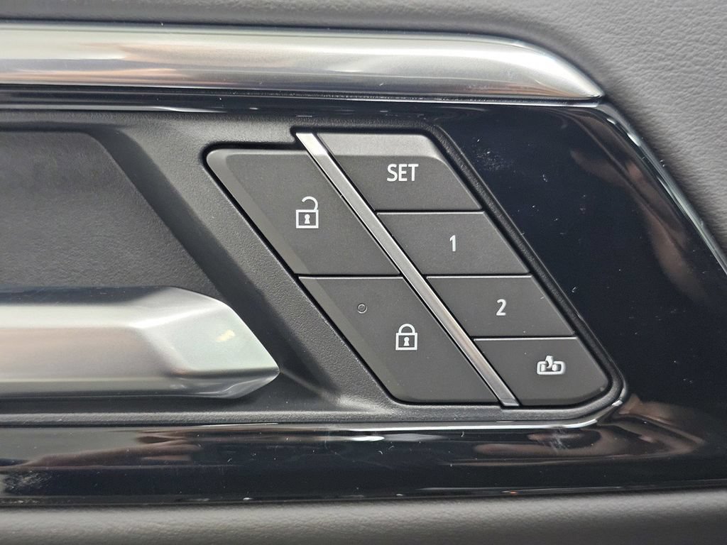 New 2026 Chevrolet Tahoe High Country AWD/4WD image 37